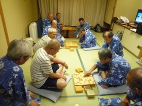 夕食後の団体戦