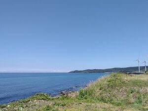 (写真30) 象潟直前の日本海