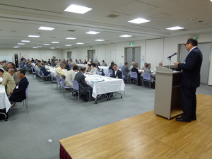 議案の説明と審議