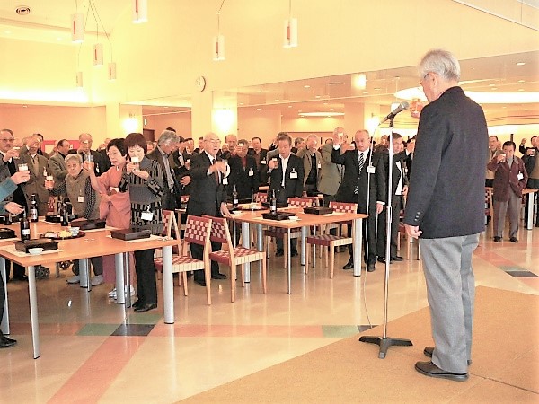 土井支部長による乾杯