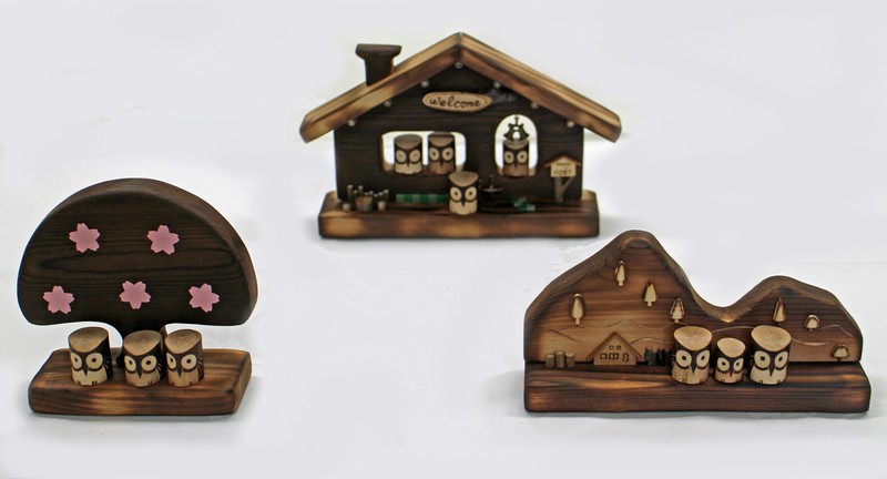 花咲く木・ふくろうの館・里山に住むふくろう(工芸) 前川 澄夫(1班)