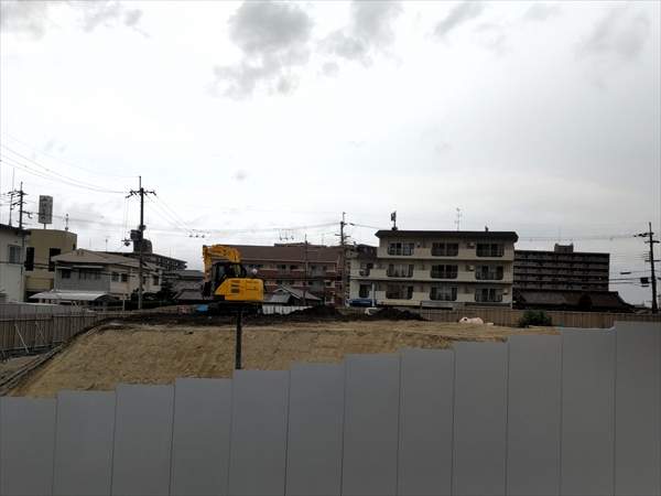 駅前ロータリー 20240710