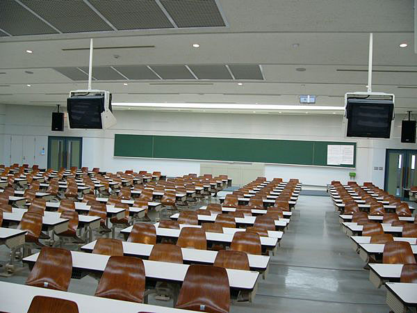 大講堂