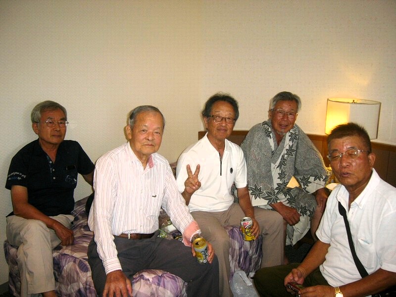 本日のゴルフの反省してちょい飲み