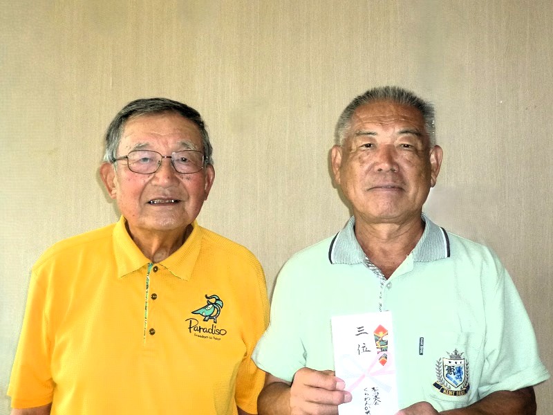 三位の小高さん（右）