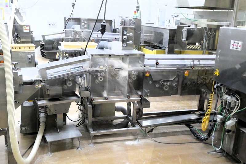 月化粧ファクトリー