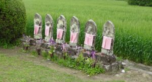 04 沿道の六地蔵