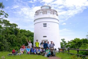 29_青い空に菅島灯台が映えます