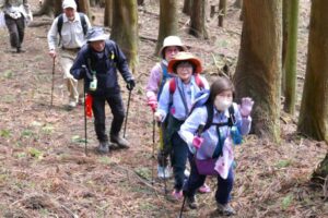 08_ハーイ！､頑張ってまーす！