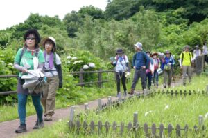 28_全員、菅島灯台に到着です