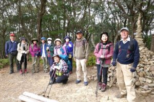 30_あっと言う間に、横山・山頂まで下山!