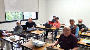 01_本日の参加者は8名です