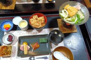 24_本日の昼食メニューで〜す！