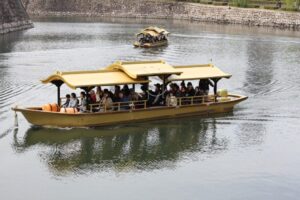 15 内堀の屋形船