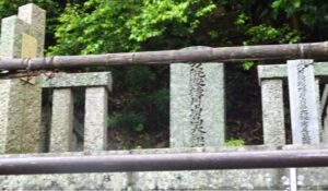 05 高虎夫人久宝院墓所