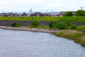 地点⑥-3_2回目は、川辺で行います