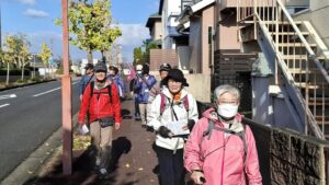 04_秋晴れのもと､南が丘駅をスタート！