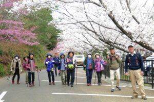 04_横山・山頂を目指して出発です!