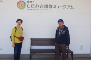 11 ﾐｭｰｼﾞｱﾑ前