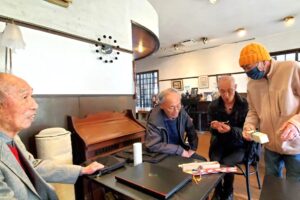 03_初釜の際の謝罪？に､みえた方㊨