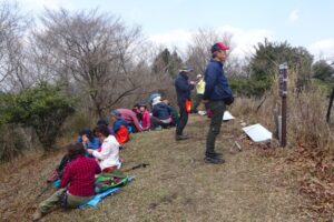 22_山頂からの眺望を楽しみます