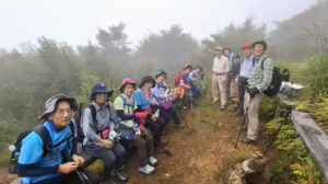 13_ガスが晴れたら絶景の見晴らし台