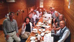 ③参加者全員で「はい！ポーズ！」で１枚