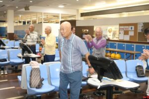 ⑥ナイス・ストライク！