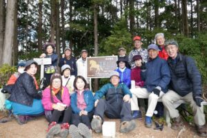 46_最後に全員で、山頂・集合写真!