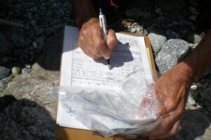 地点③-4_結果を記録表に書き込みます!