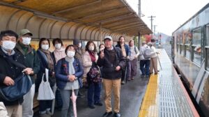 06_終点の信楽駅に到着で〜す！