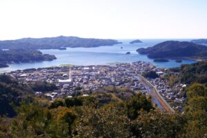 10_五ヶ所湾と町並みが一望できます!