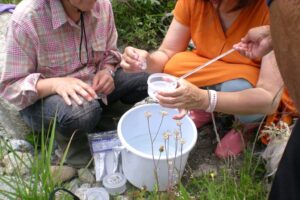 地点④-3_松阪市庄町での測定風景-3