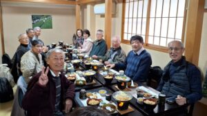 23_座敷の奥の皆さんもパチリ！