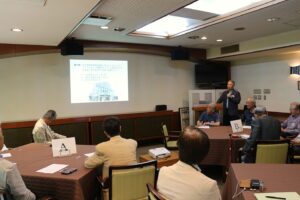 仲子副支部長　健康講話＆クイズ