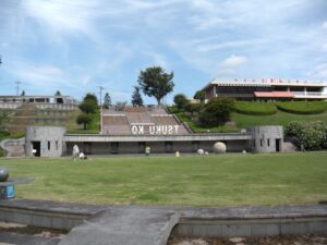 噴水が故障で滝簾は見られません