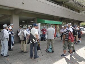 開始ミーティングと