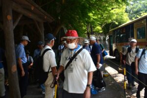 終点の大山ケーブル🚏で下車