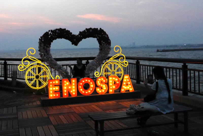 江の島夏の夜景ー3