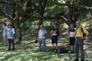 吹き抜ける海風が